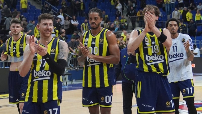 EuroLeague'in yeni lideri, son şampiyon Fenerbahçe