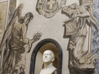 İtalya'daki bazilikada "Meloni'ye benzeyen melek" tartışması