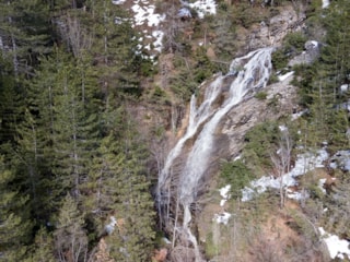 Kastamonu’da karların eriyişiyle oluşan 'Kar Şelalesi' büyülüyor