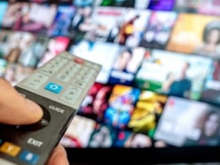 Bugün TV'de neler var? Kanal kanal açıklandı! 1 Şubat 2026 TV'de yayın akışları...