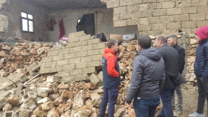 Şiddetli yağış, Şırnak'ta bir evi kullanılamaz hale getirdi