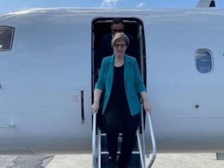 ABD'nin Venezuela Büyükelçisi, Karakas'a ulaştı