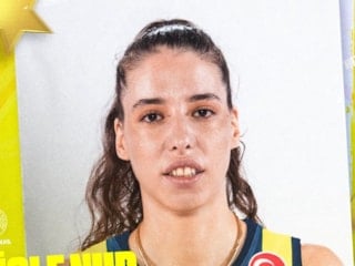 Fenerbahçe, Dicle Nur Babat'ı transfer etti