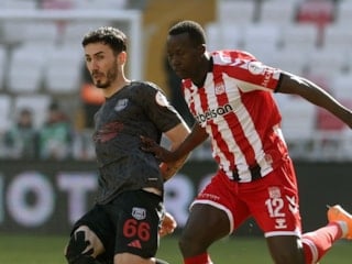 Sivasspor - Pendikspor maçında gol sesi çıkmadı