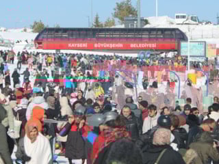 Erciyes'e sömestir bereketi: 1,4 milyon turist ziyaret etti