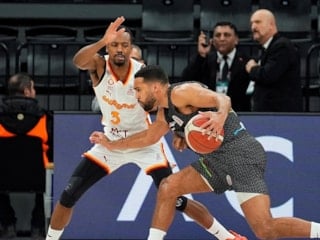 Galatasaray'dan Aliağa Petkimspor'a 29 sayılık fark