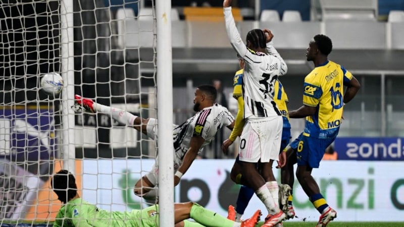 Juventus, Parma'yı deplasmanda yendi