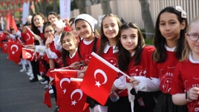 İkinci dönem bugün başlıyor: Okullarda ilk ders 'Bayrak Sevgisi' olacak