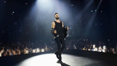 Tarkan'dan konser sonrası paylaşımı! Aşk mesajı bıraktı