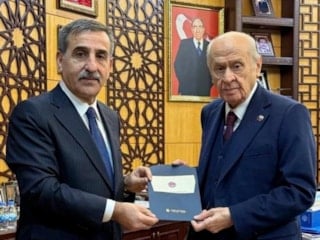 Devlet Bahçeli, Türkiye Kamu-Sen Genel Başkanı Önder Kahveci'yi kabul etti