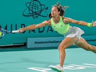 Zeynep Sönmez, Abu Dabi Açık Tenis Turnuvası'na son 32 turunda veda etti