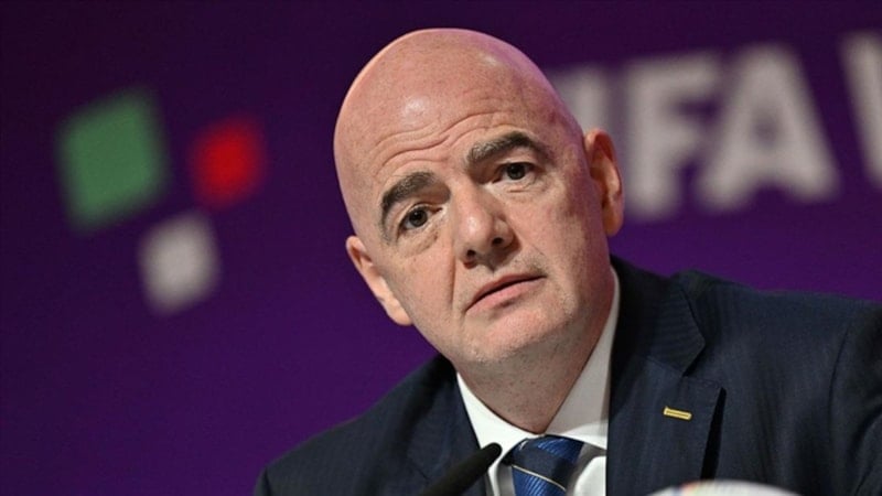 Gianni Infantino, Rusya'ya uygulanan yasağın kaldırılması gerektiğini düşünüyor