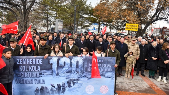 Van’da '120 Kahraman Çocuk' dualarla anıldı