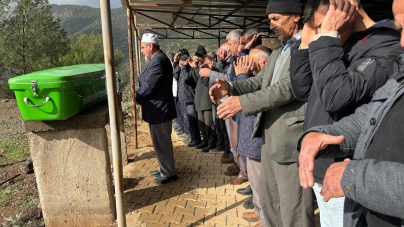 Hatay'da soba zehirlenmesi sonucu baba ile kızı hayatını kaybetti