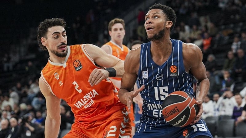 Valencia'yı yenen Anadolu Efes, 9 maç sonra kazandı