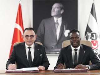 Beşiktaş, Junior Olaitan'la sözleşme imzaladı