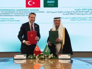 Bakan Bayraktar'dan Suudi Arabistan açıklaması: En düşük fiyatla elektriği alacağız