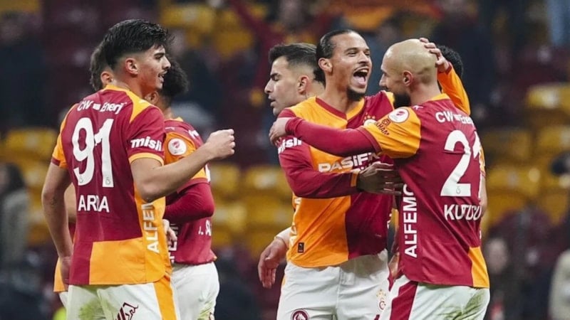 Galatasaray - İstanbulspor: Muhtemel 11'ler