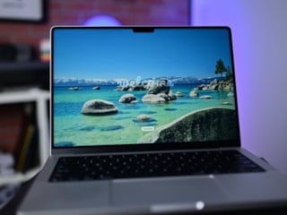 OLED ekranlı yeni MacBook Pro için geri sayım başladı