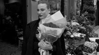 Serenay Sarıkaya'dan yeni kareler geldi