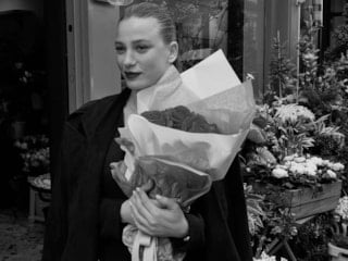 Serenay Sarıkaya'dan yeni kareler geldi