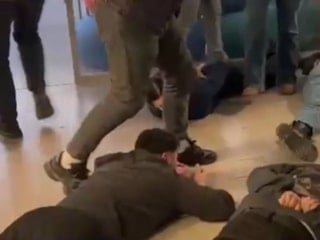 İstanbul'da forex dolandırıcılarına operasyon: Delilleri camdan attılar