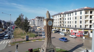 Adıyaman'da zaman 3 yıl önce 04.17'de durdu