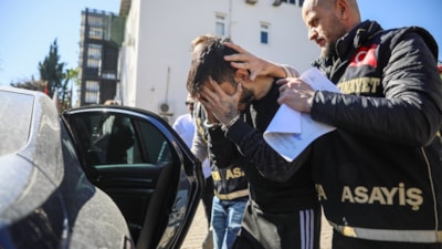 Antalya'da 7 aylık hamile eşini vurdu: Saklandığı ormanda yakalandı