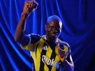Fenerbahçe, N’Golo Kanté transferini resmen açıkladı