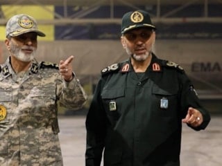 İran Genelkurmay Başkanı'ndan 'yer altı füze şehirlerine' ziyaret