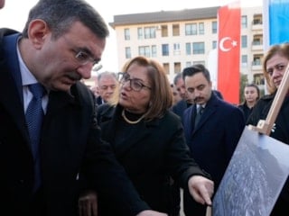 Nurdağı'nda bir hafıza müzesi: Fatma Şahin, Deprem Anma ve Eğitim Merkezi'ni tanıttı