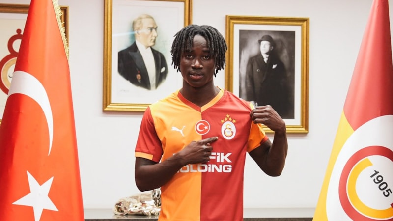Renato Nhaga, Galatasaray'ın ilk Gine-Bissaulu futbolcusu oldu