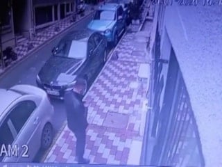 İstanbul'da seyyar satıcının bulduğu cesede intihar süsü verildiği ortaya çıktı