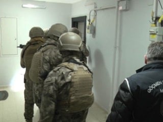 Kocaeli merkezli 3 ilde göçmen kaçakçılığı operasyonu