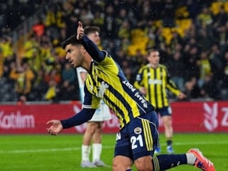Marco Asensio, Fenerbahçe'de 11. golünü attı