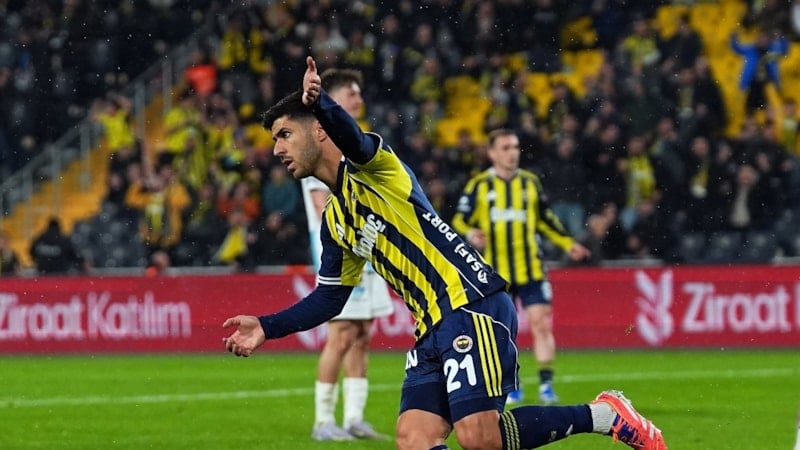 Marco Asensio, Fenerbahçe'de 11. golünü attı