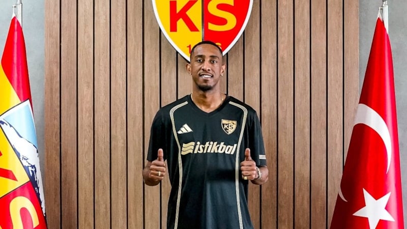 Kayserispor, Hollandalı futbolcu Joshua Brenet'i transfer etti