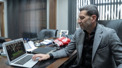 Suat Hekimoğlu, AA'nın "Yılın Kareleri" oylamasına katıldı