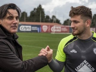 Vincenzo Montella, Semih Kılıçsoy'u ziyaret etti