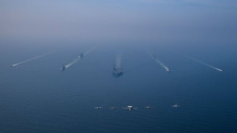 CENTCOM, İran'a deniz gücüyle gözdağı verdi