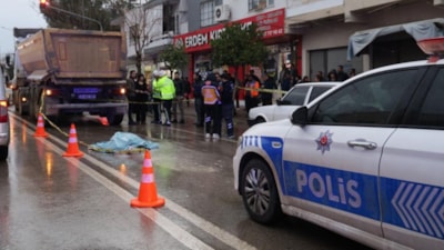 Adana'da kamyonun çarptığı yaşlı adam öldü