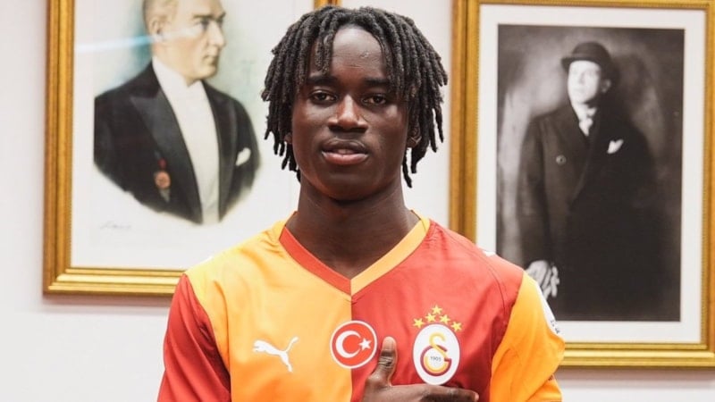 Galatasaray'da şaşırtan Renato Nhaga kararı