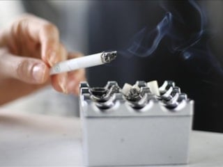 Sigara yasağı genişletiliyor: Çocuk parkları ve plajlar kırmızı hat ilan edilecek