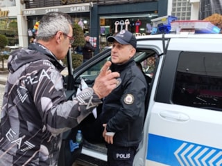 Amasya'da ATM'de bulduğu 4 bin 900 TL’yi polise teslim etti