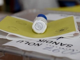 "Muhalefet ülkeyi yönetmeye hazır mı" anketi