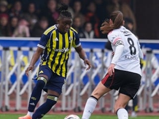 Fenerbahçe, kadınlar derbisinde Beşiktaş'ı farklı yendi