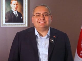 CHP'li Keçiören Belediye Başkanı Mesut Özarslan, AK Parti yolunda