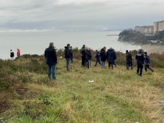 Düzce'de 3 gündür kayıp olan kadının eşyaları sahilde bulundu