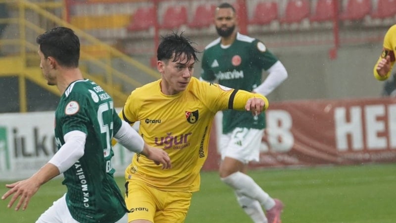 Ümraniyespor - İstanbulspor maçında gol sesi yok