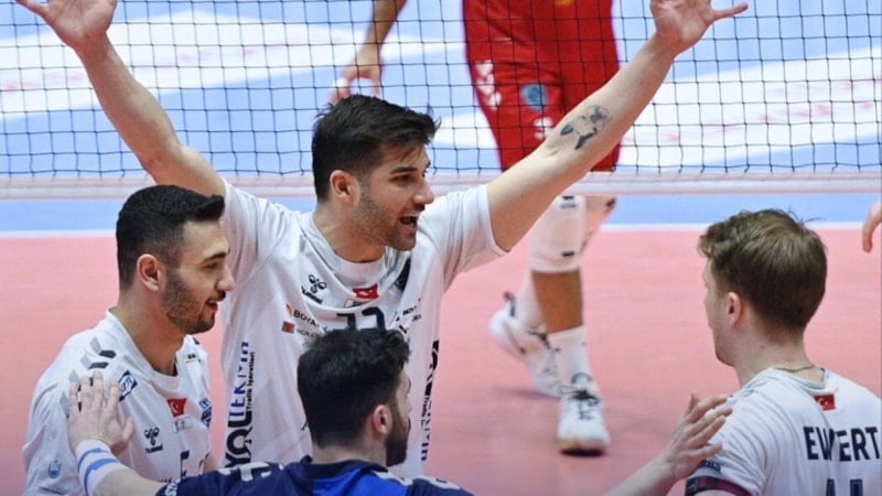 Altekma, İstanbul Büyükşehir Belediyespor'u mağlup etti